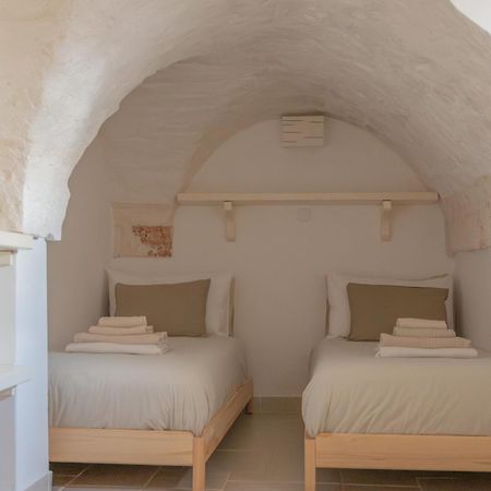 Maja Ostuni Centro - Luxury Apartment Exterior photo
